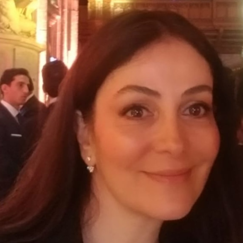 Meet your Posher, Mirna